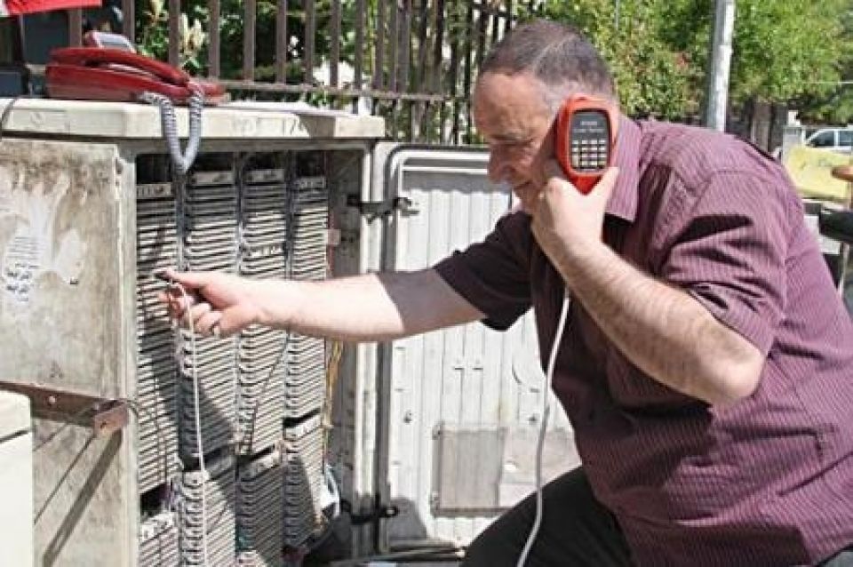 لماذا التأخير في استكمال شبكة الهاتف بالقامشلي؟