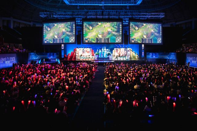 كلّ شيء متصل ومتشابك