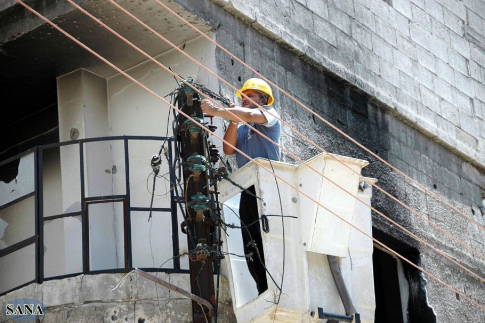 عمال كهرباء حلب.. «جنود منسيون»