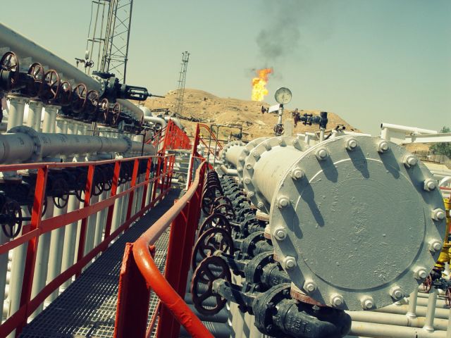 (شركة النفط الوطنية) نجحت من خلال استقطاب 1.2 مليار دولار رؤوس أموال، في زيادة احتياطي البلاد بنسبة 1.6 مليار برميل