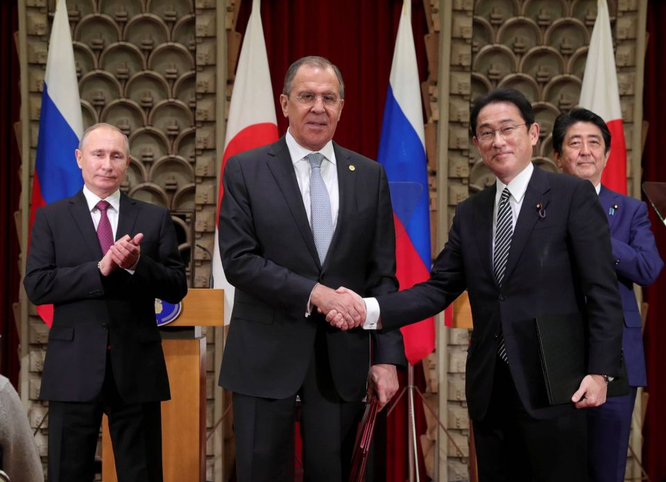 روسيا واليابان: العلاقات الاقتصادية في مواجهة الأمريكيين