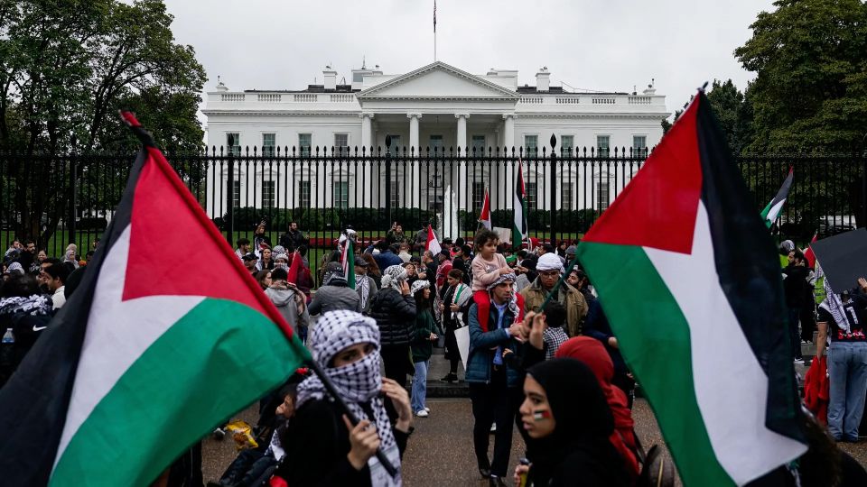 ما هي تداعيات الصراع الحالي في فلسطين على أمريكا في الداخل والخارج؟