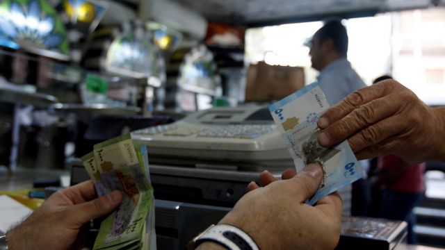التعويض المعيشي للعمال لا يدخل في حساب الأجر