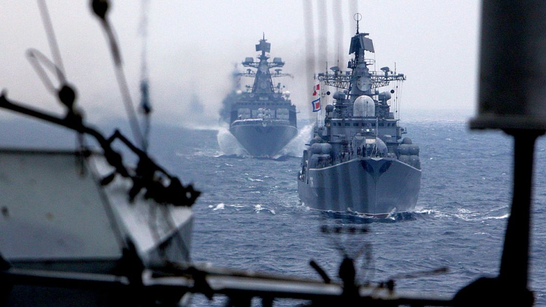 بوتين: قوات الأسطول بمكونات منفصلة يمكن استخدامها في صراعات بأي اتجاه