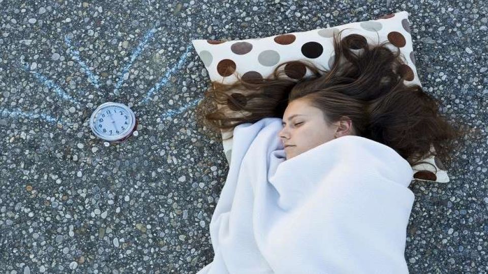 ما هي الفترة المثالية للنوم؟