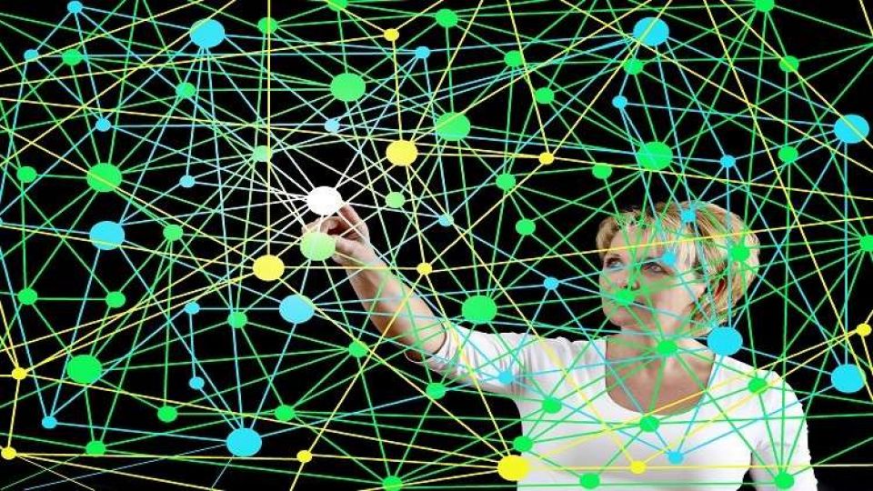 إيفير.. نظام اتصالات روسي غير قابل للحظر