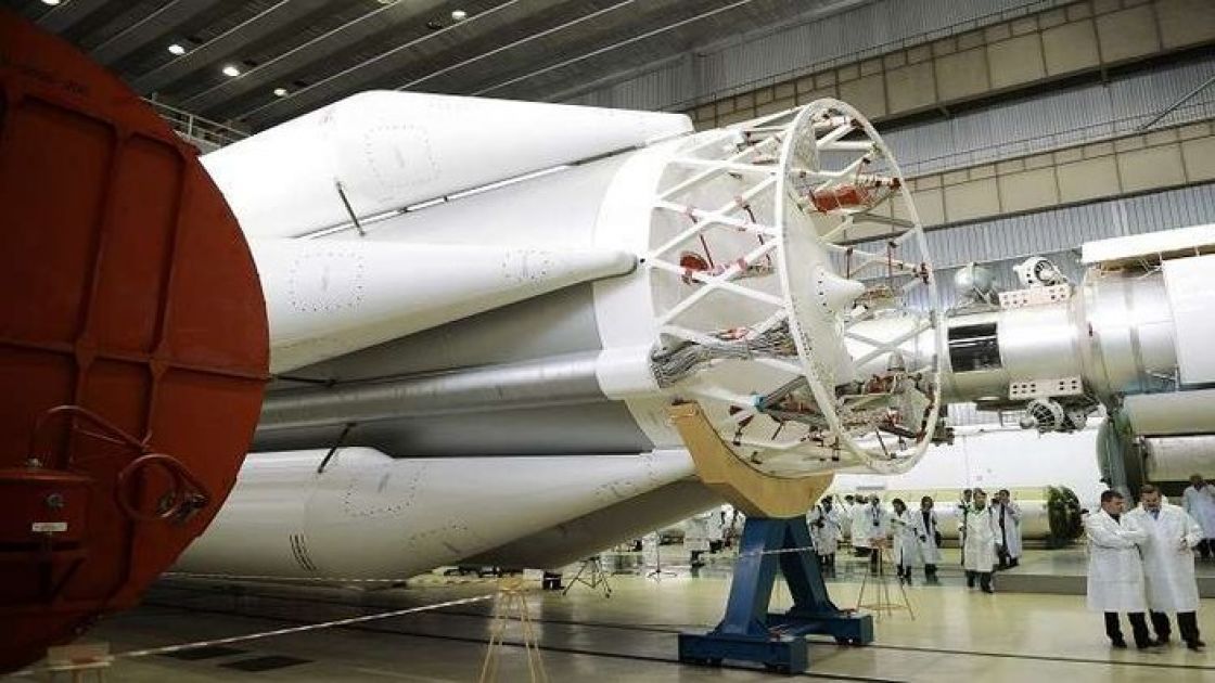 شركة روسية تبيع 10 صواريخ فضائية