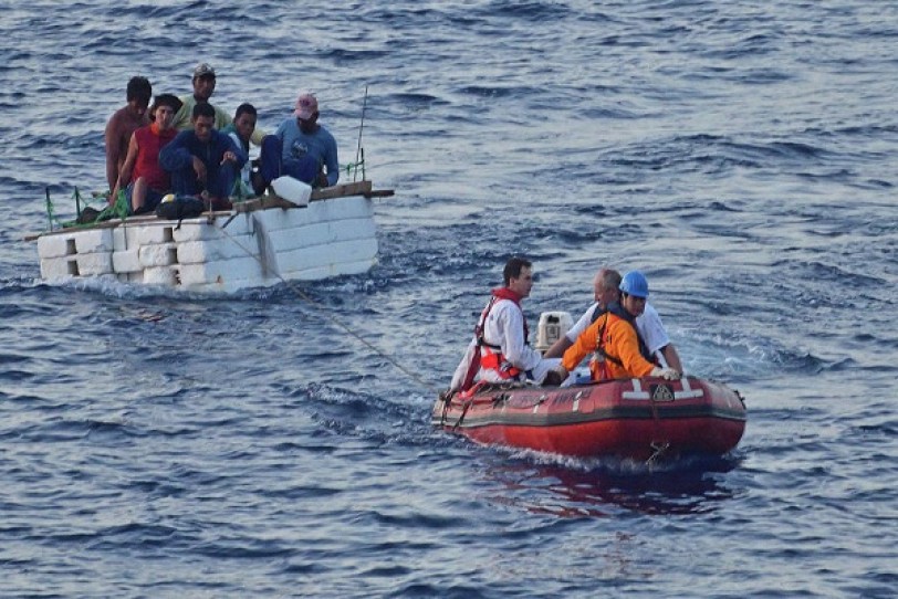 أكثر من 300 ألف مهاجر حاولوا عبور البحر المتوسط إلى أوروبا في عام 2015