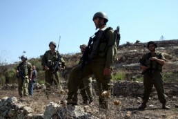 الاحتلال يصادر 2000 دونم جنوب الخليل