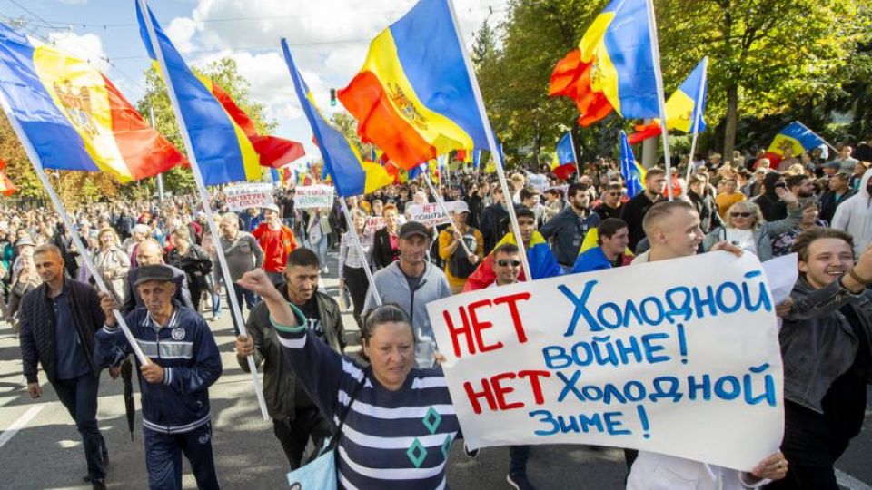 مولدوفا: مظاهرة بالآلاف لمطالبة الحكومة الموالية للغرب بالاستقالة