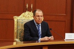لافروف: نأمل أن تحث واشنطن كييف على تنفيذ اتفاقات مينسك