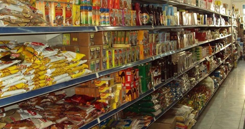 (السورية للتجارة).. (تاجر عِملاق)!