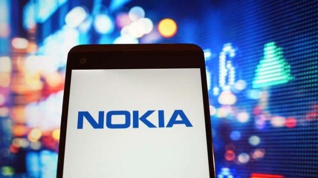 نوكيا تطلق هاتفاً باستطاعته العمل 20 يوماً دون شحن