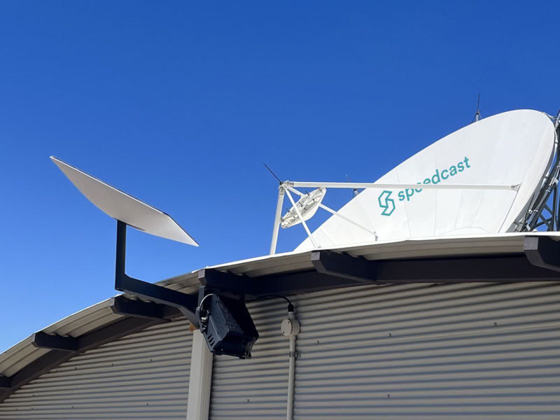 &laquo;ستارلينك&raquo; كسلاحٍ أمريكي... مضادّاته وبدائله الشرقية