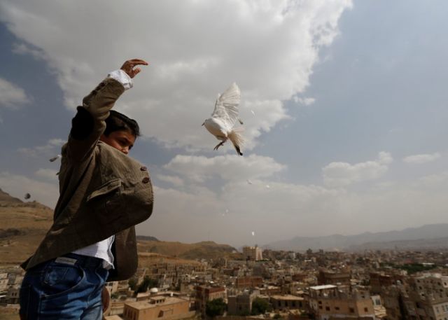 هل تنطفئ النيران اليمنية قبل التهام الخليج؟