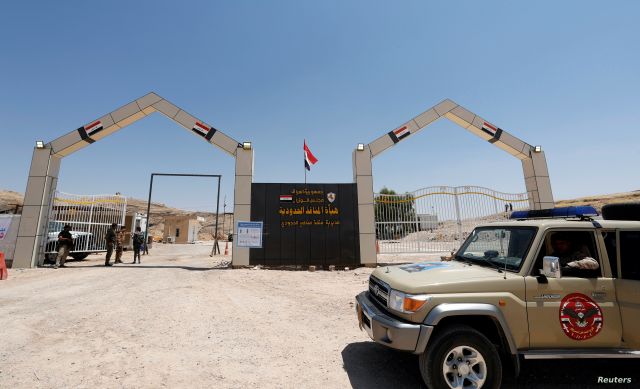 إيران تتوعد بضرب أي تحرك من &quot;الجماعات الانفصالية&quot; على حدودها مع العراق