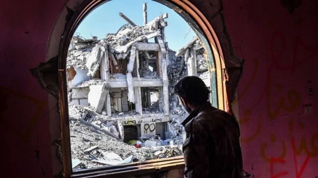 أوهام (سوليدير- سورية)...