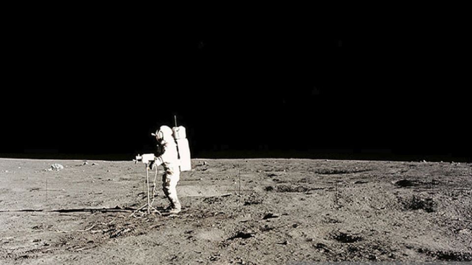 اكتشاف &laquo;أقدم صخور الأرض&raquo; على القمر