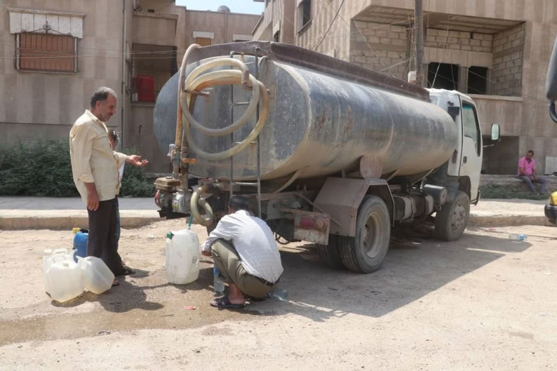 صهاريج المياه... قطاع موازٍ وريع مائي