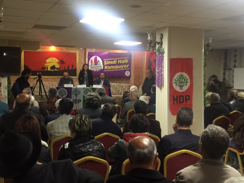 أحد مقرات حزب الشعوب الديمقراطي في تركيا