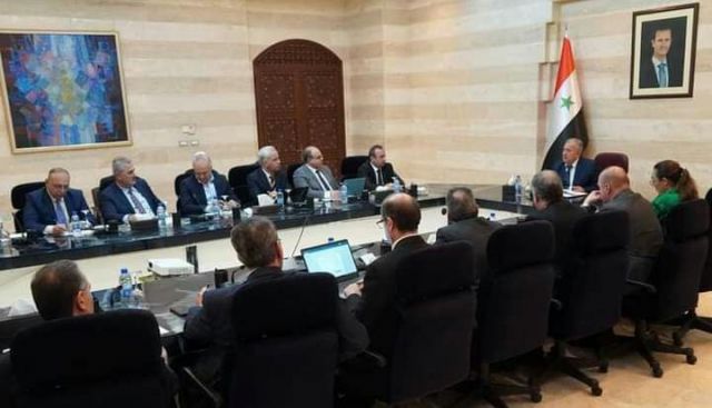 سورية: الحكومة ترفع أسعار المحروقات مجدداً بعد اجتماع لمزيد من تصفية الدعم