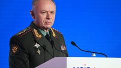 الدفاع الروسية عقب الاجتماع مع الناتو: الحلف يتجاهل مبادراتنا مما ينذر بنزاعات
