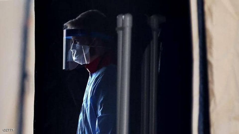 7 ملايين إصابة ووفاة كل دقيقتين.. عجز أميركي أمام كورونا
