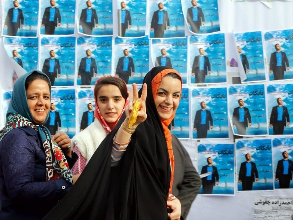 الانتخابات الإيرانية برامج ساخنة خلف رتابة المشهد..!