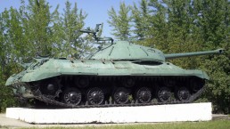 ستالين يساعد مقاتلي الدفاع الشعبي في دونيتسك