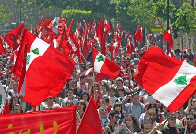الاحتجاج رفضاً للتمديد ولمشاريع القوانين الانتخابية التقسيمية، ومن أجل النسبية، خارج القيد الطائفي ولبنان دائرة واحدة