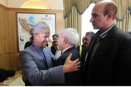 إيران وترکمنستان واوزبكستان وعُمان بصدد إنشاء خط ترانزيت مشترك