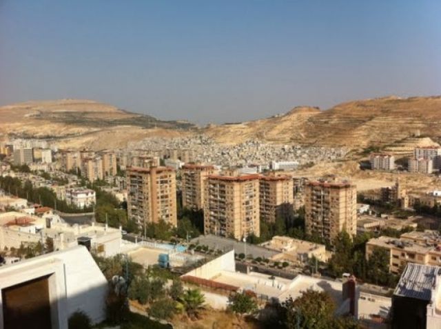 الخدمات ناقصة.. حتى في مشروع دمر!