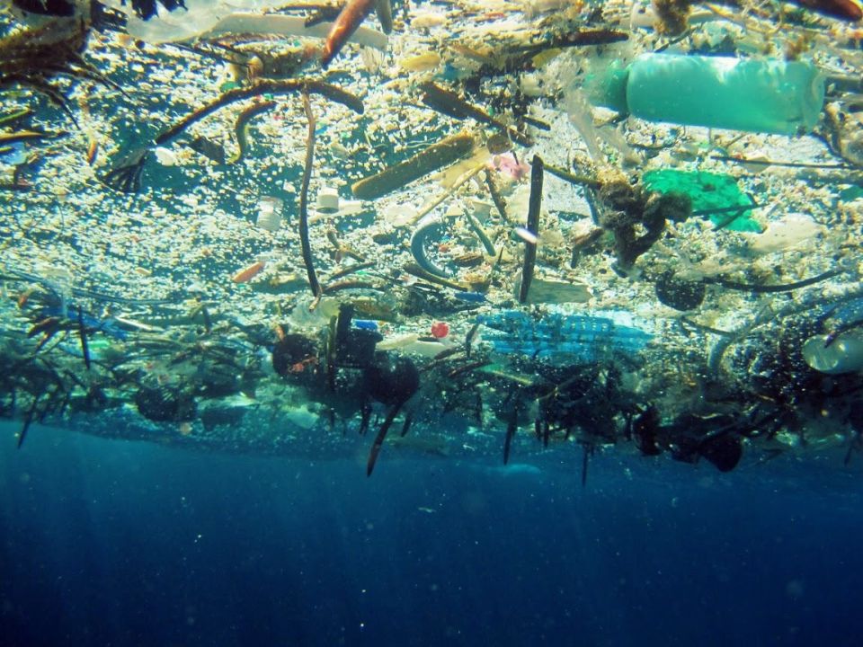 مخلفات البلاستيك تتسبب بكوارث طبيعية
