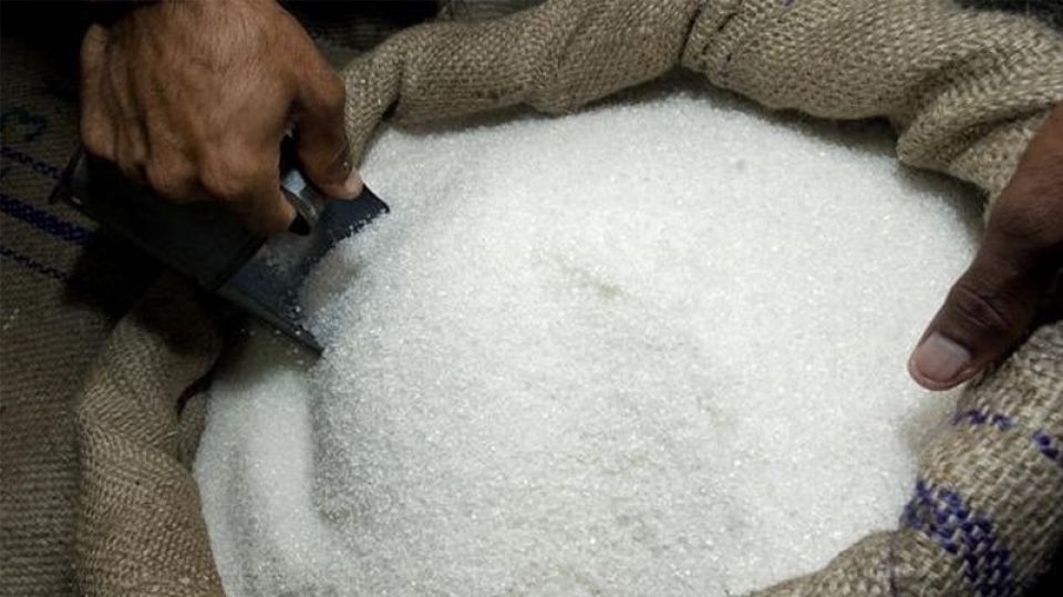 التجارة الداخلية تقدم مبرّراتها لرفع سعر السكر