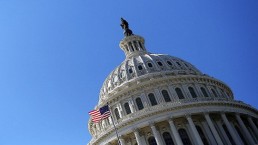 واشنطن ترسل 350 عسكريا إلى العراق لحماية سفارتها في بغداد