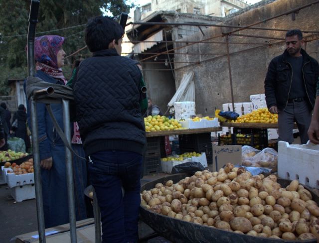 في سوق الهال السعي للربح يسقط الفحولة؟