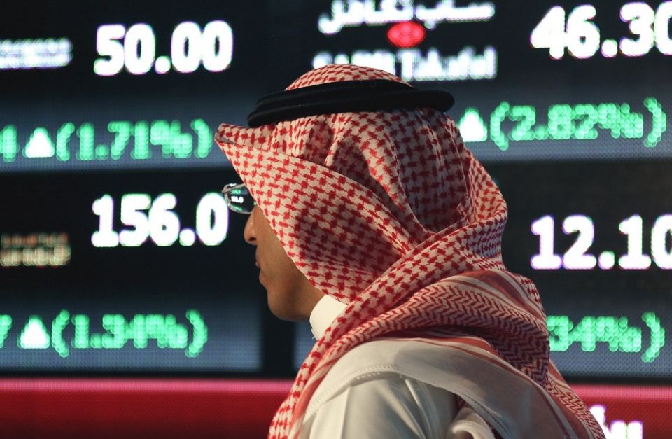تقاسيم من لون الأزمة..