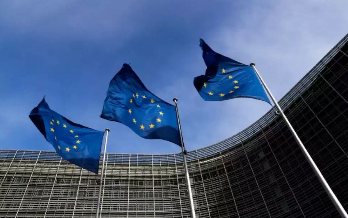 «المركزي الأوروبي» يبقي السياسة النقدية من دون تغيير