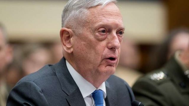 ماتيس: نتطلع لتجنب أي تصعيد قد يخرج عن السيطرة في سورية