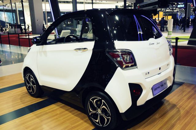 السيارات الذكية تتسابق في شنغهاي