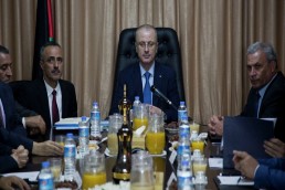 حكومة فلسطينية جديدة في انتظار الموافقة على تشكيلها