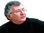 رحيل شاعر المقاومة الفلسطينية سميح القاسم
