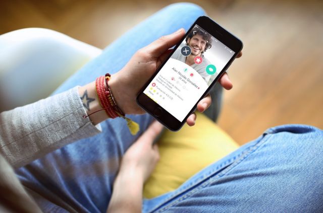 لا يمكن اختصار الحب بالجينات