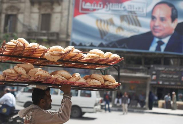 كما بسورية، وقاحة الليبرالية بمصر أيضاً: &laquo;محدش يقولي سعر الرغيف متقربش منه، لأ هقرب&raquo;!