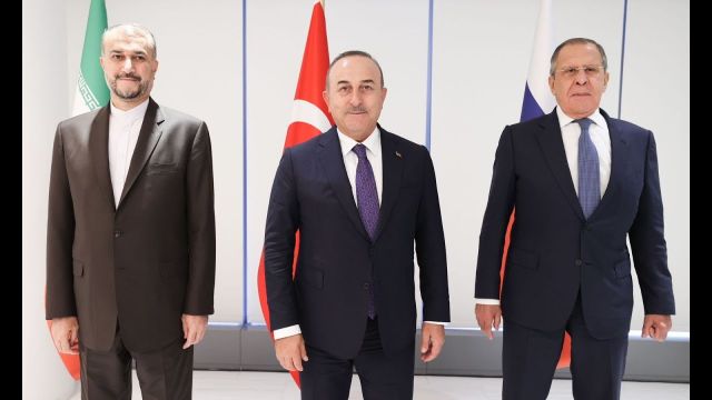 جاويش أوغلو يشارك في الاجتماع الرباعي بموسكو للتسوية السورية-التركية