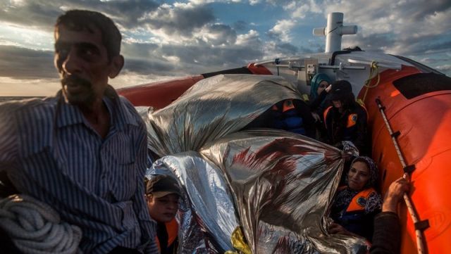 دراما اللجوء السوري... السوريون أكثر من الأفغان..