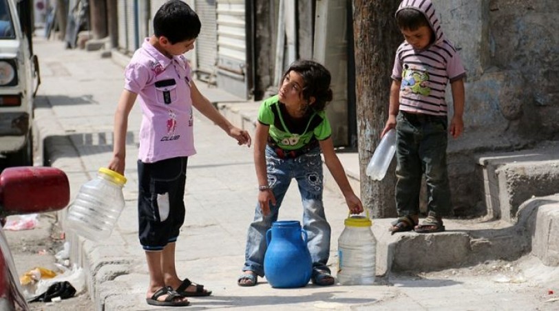 المياه أغلى وسطياً بـ 35% .. هدر (الحكومي) في دمشق.. أكبر من (وفر مياه السوريين)