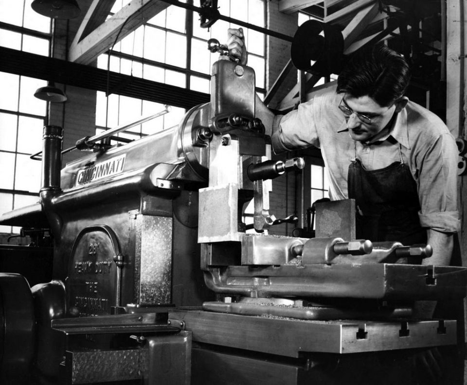 الأول من أيار عيد العمال العالمي