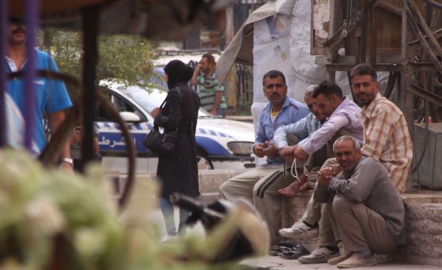 الثنائية الحقيقية: إما الغاضبون أو الناهبون