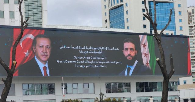 رويترز: الشرع سيبحث مع أردوغان اتفاقية دفاعية وإنشاء قواعد وسط سورية